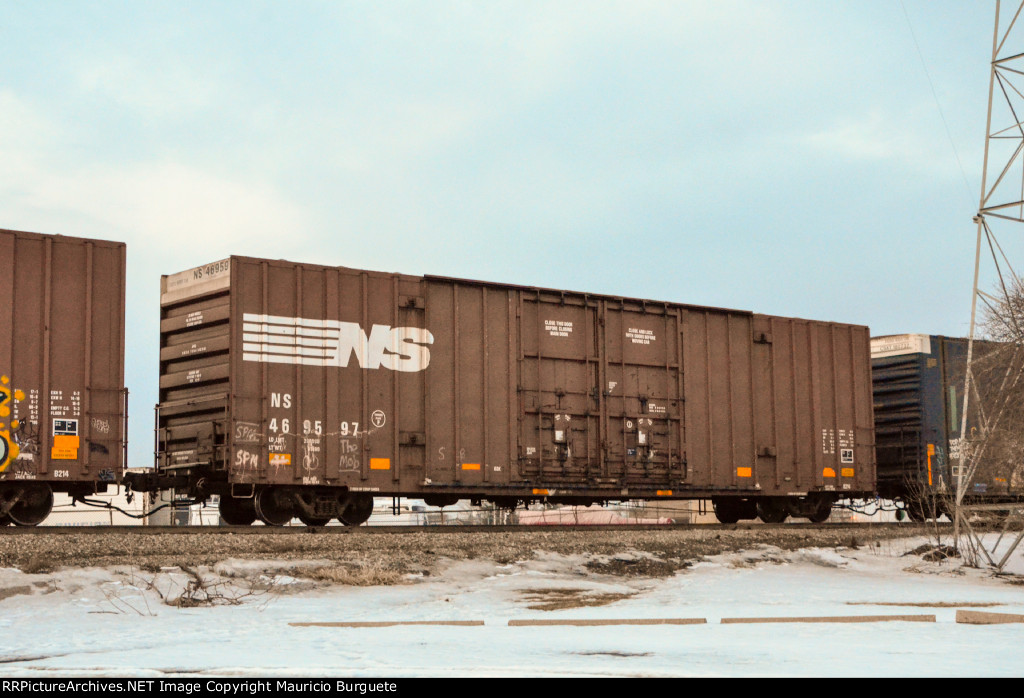 NS Box Car